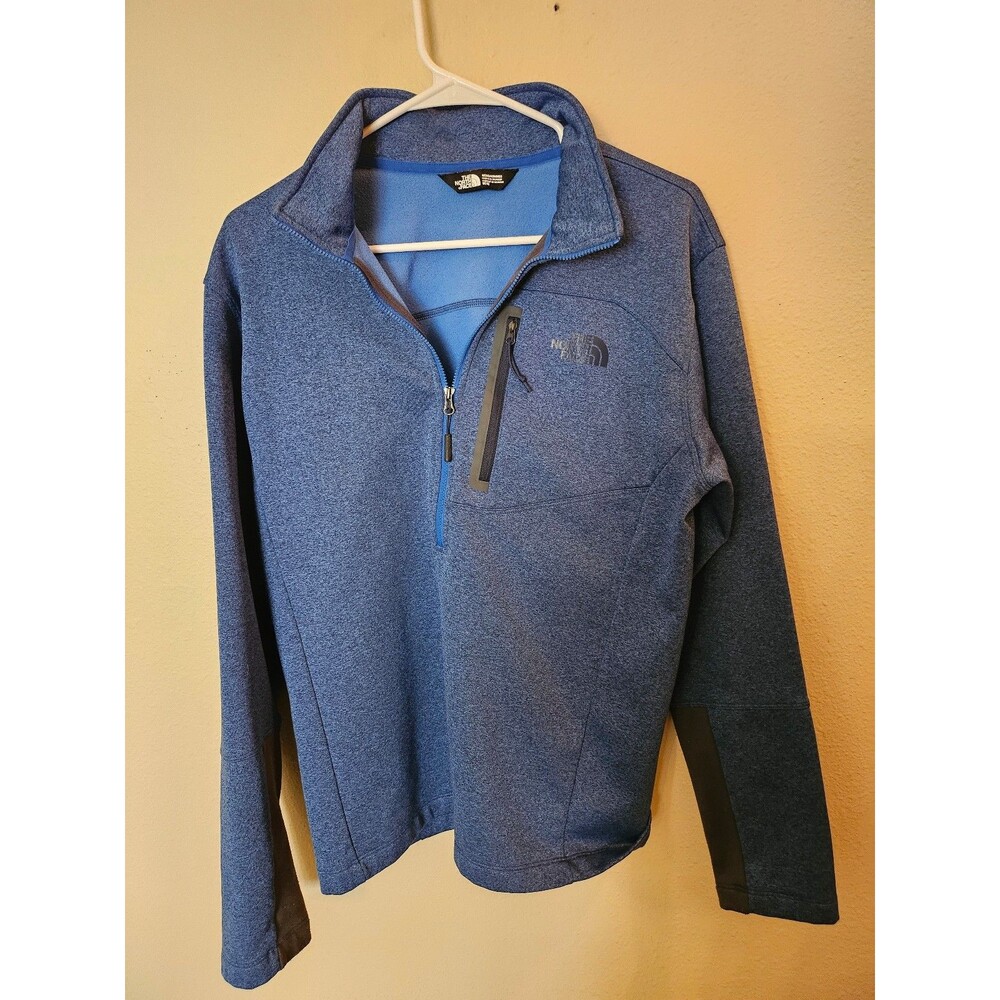 North Face Men's Canyonlands 1/2 Zip Fleece. Size M
